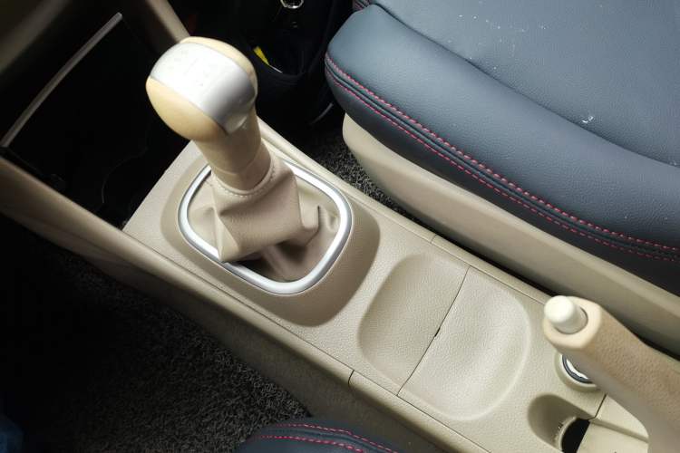 Used Nissan Sylphy 2012 Classic 1.6XE Manual Comfort Edition
