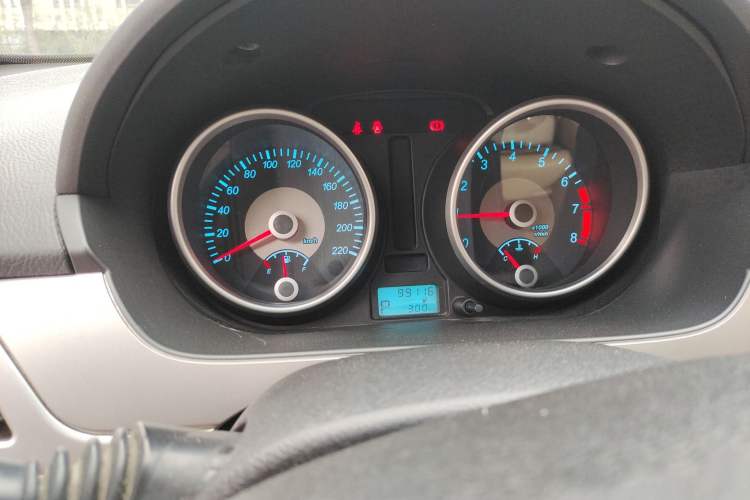 Used Buick Excelle 2013 1.5L Automatic Classic Model
