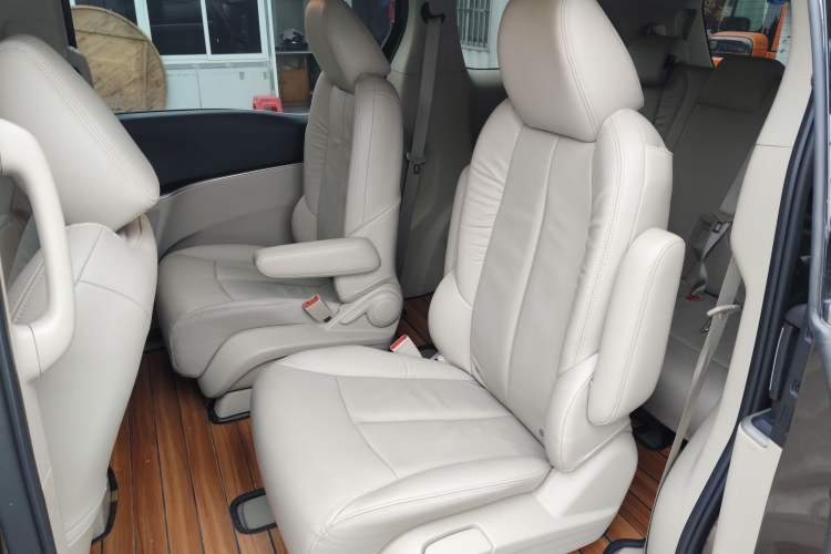 Used Buick GL8 2017 25S Luxury Version China V Standard
