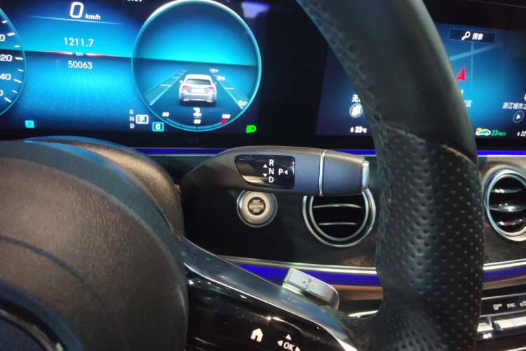 Used Mercedes-Benz E-Class 2022 E 260 L Sport 4MATIC
