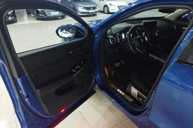 Used Wey VV5 2017 2.0T Ultra-Luxury Version
