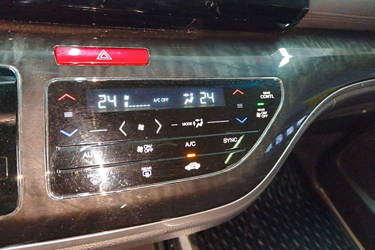 Used Honda Elysion 2019 2.0L Hybrid Luxury Edition