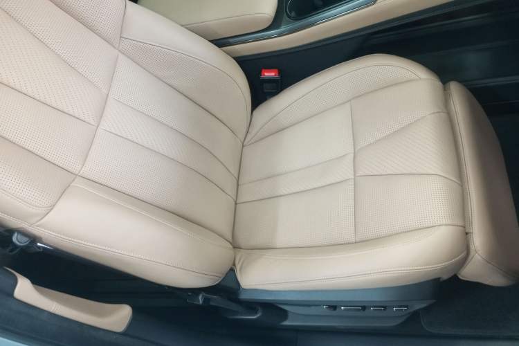 Used Nio ES8 2020 415 km Range 6-Seater Version
