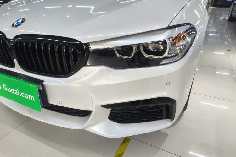 Used BMW 5 Series 2019 Facelifted 530Li Leading Edition M Sport Package