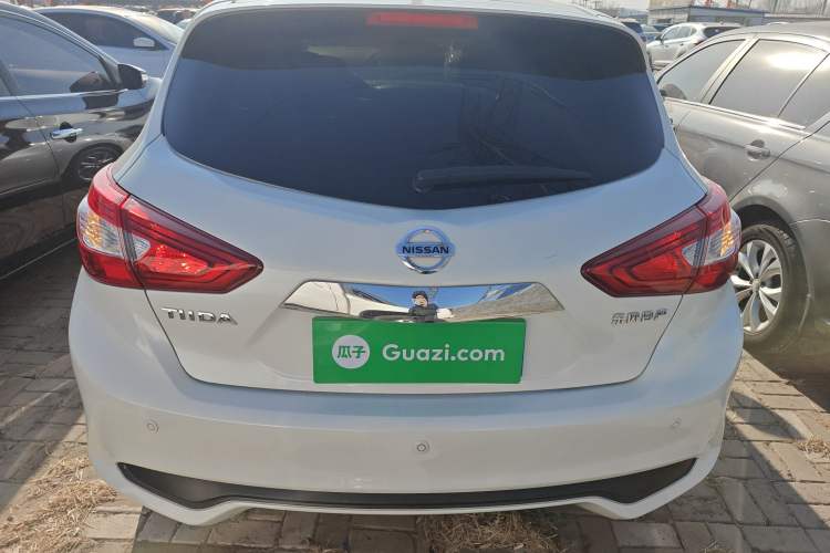 Used Nissan Tiida 2021 1.6L CVT Cool Edition

