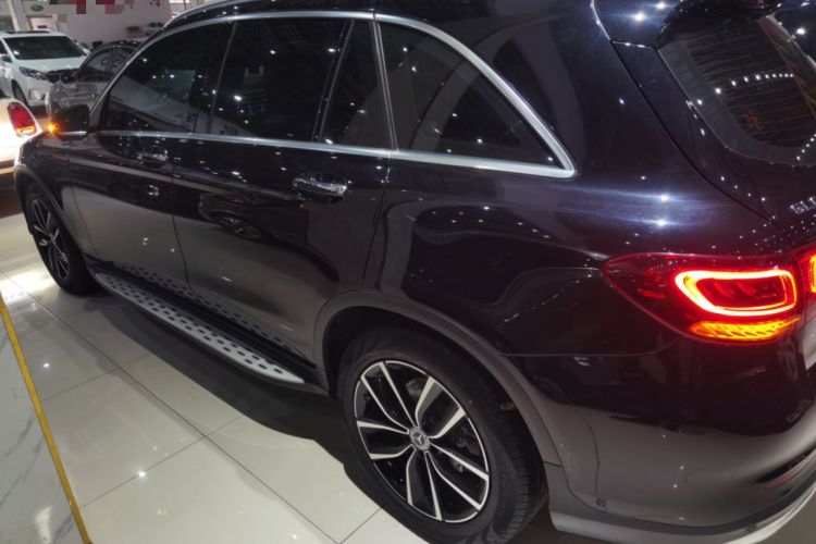 Used Mercedes-Benz GLC 2020 Facelift GLC 260 L 4MATIC Luxury Edition
