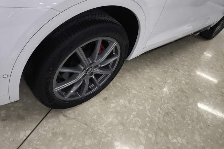 Used Audi Q5L 2022 45T Luxury Dynamic Model
