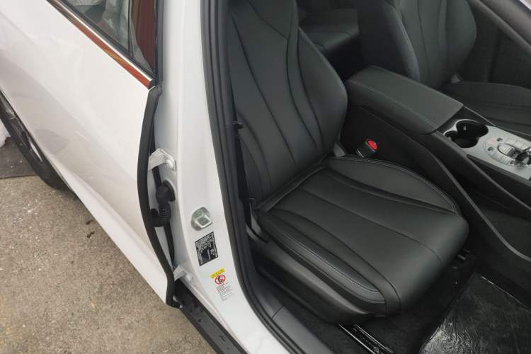 Used BYD Seal 06 New Energy 2025 DM-i Smart Drive 80KM Luxury Model