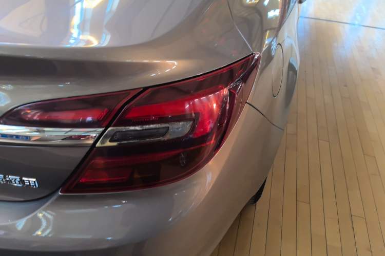 Used Buick Regal 2014 2.0L Elite Fashion Edition
