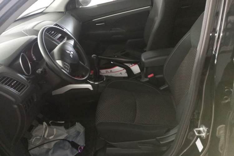 Used Mitsubishi ASX 2013 1.6L Manual Two-Wheel Drive Standard Edition