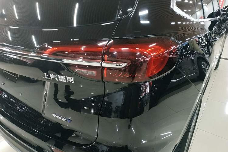 Used Buick Envision 2022 Encore Plus 652T Five-Seat Luxury Model