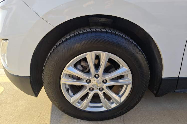 Used Chevrolet Equinox 2019 535T Automatic YuJie Edition China VI
