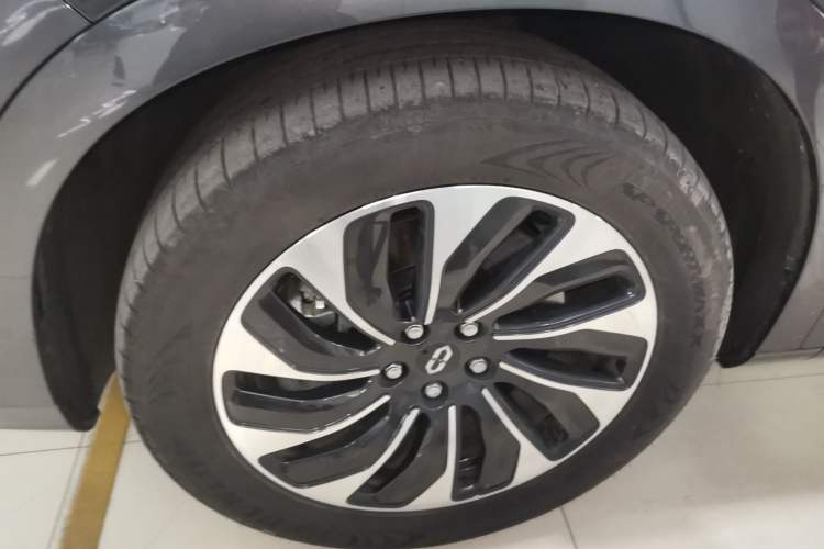 Used Hima AITO M7 2024 1.5T Rear-Drive Plus Version 5 Seats