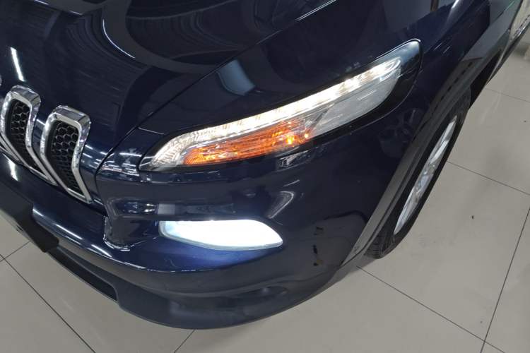 Used  Cherokee 2016 2.4L Leading Smart Version