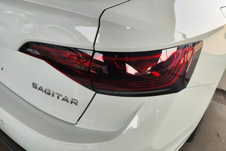 Used Volkswagen Sagitar 2025 Facelift 200TSI DSG Flyover Edition
