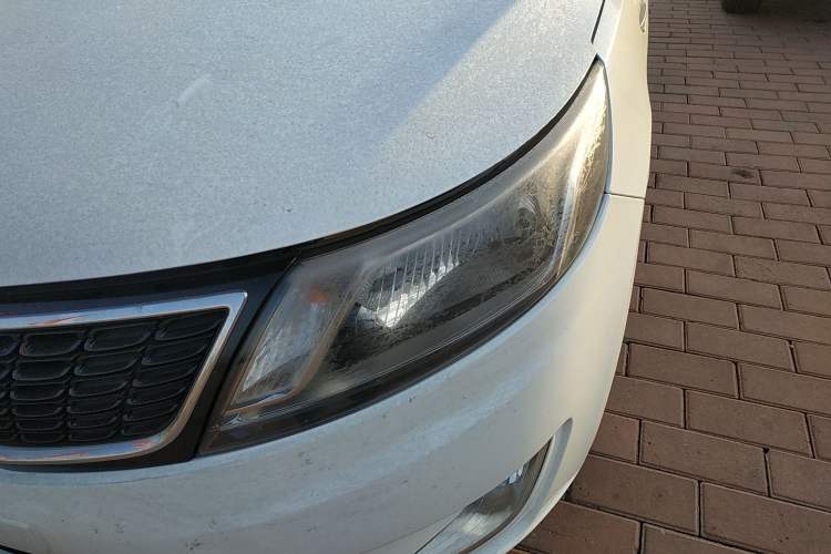 Used Kia K2 2012 Sedan 1.6L Automatic Transmission Premium Commemorative Edition