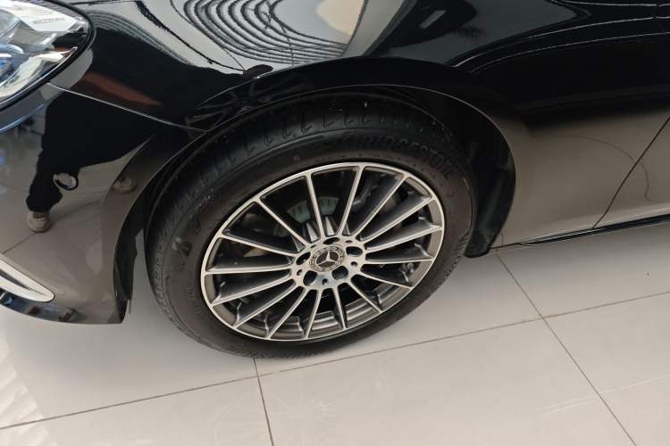 Used Mercedes-Benz E-Class 2023 Facelift E 260 L