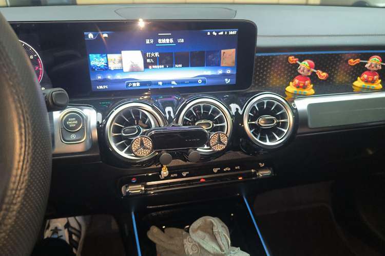 Used Mercedes-Benz GLB 2024 Refresh GLB 220 Dynamic Edition
