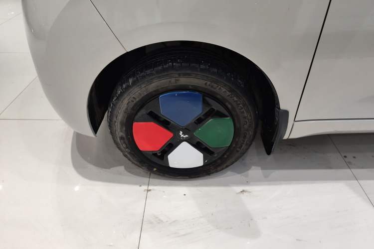 Used Wuling Hongguang MINIEV 2024 3rd Generation 215km Advanced Version
