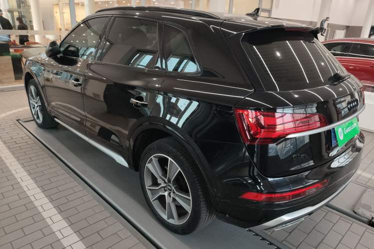 Used Audi Q5L 2022 Updated 45T Luxury Dynamic Version