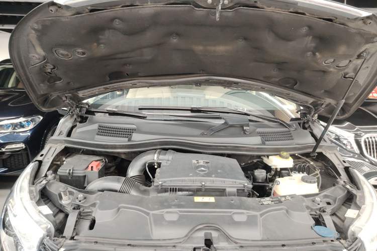 Used Mercedes-Benz V-Class 2018 V 260 L Prestige Extended Version China VI
