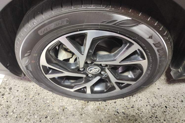 Used Toyota C-HR 2018 2.0L Coolway Leading Edition China V Standard
