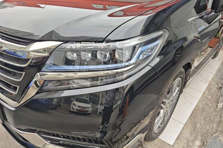 Used Honda Elysion 2019 2.0L Hybrid Luxury Edition