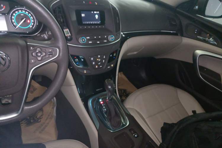 Used Buick Regal 2015 2.0L Elite Fashion Edition