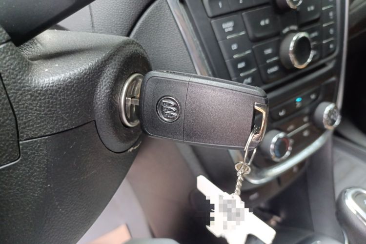 Used Buick Encore 2015 1.4T Automatic Two-Wheel Drive Urban Elite Version