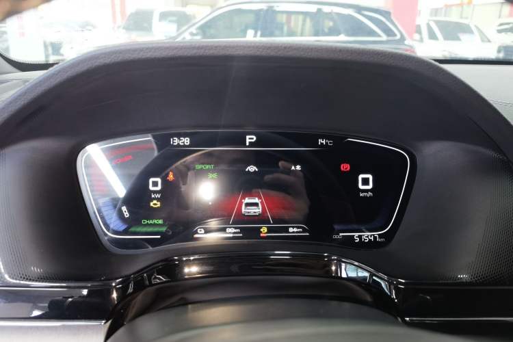 Used BYD Tang New Energy 2021 DM-i 112KM Prestige Model
