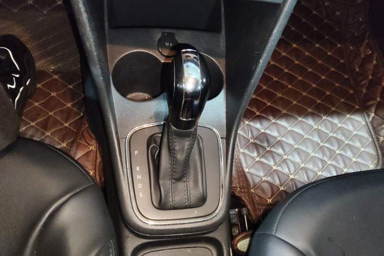 Used Volkswagen Polo 2016 1.4L Automatic Trendy Model
