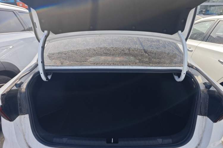 Used Geely Auto Emgrand 2023 4th Generation Champion Edition 1.5L CVT Prestige Model