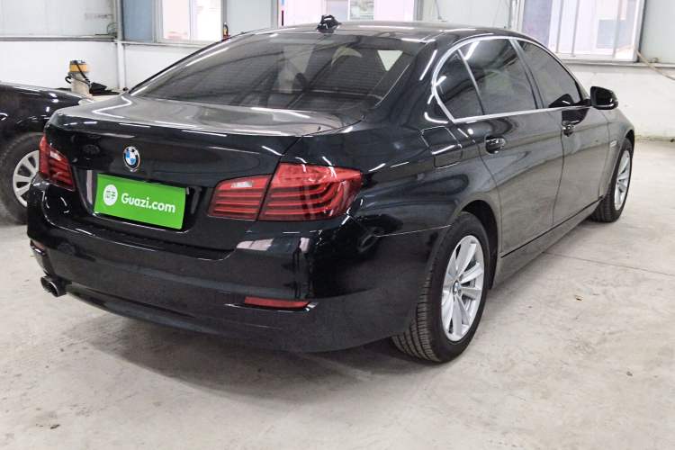 Used BMW 5 Series 2014 520Li Elegant Model
