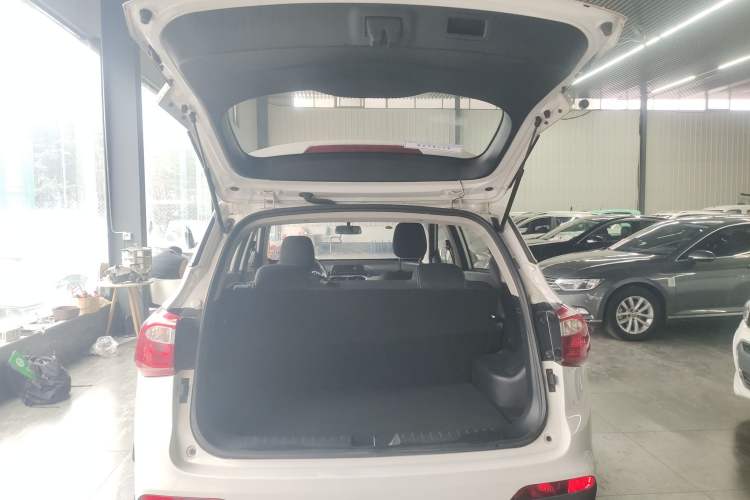 Used Baojun 510 2017 1.5L Manual Comfort Model
