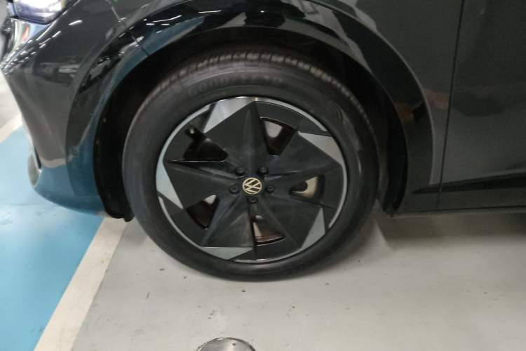 Used Volkswagen ID.UNYX 2024 Pro Long-Range Version