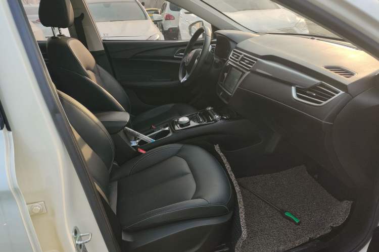 Used Roewe Ei5 2018 Internet Flagship Edition
