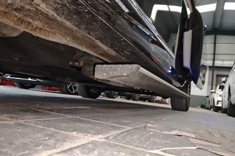 Used Buick GL8 2021 Land Cruiser Executive 652T Premium Model
