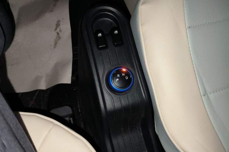 Used Wuling Hongguang MINIEV 2021 Macaron Fashion Edition Lithium-Ion Battery