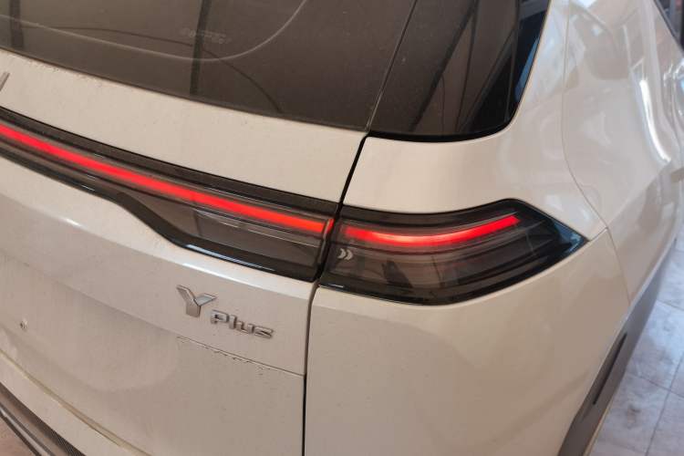 Used AION Y 2022 Plus 70 Smart Edition