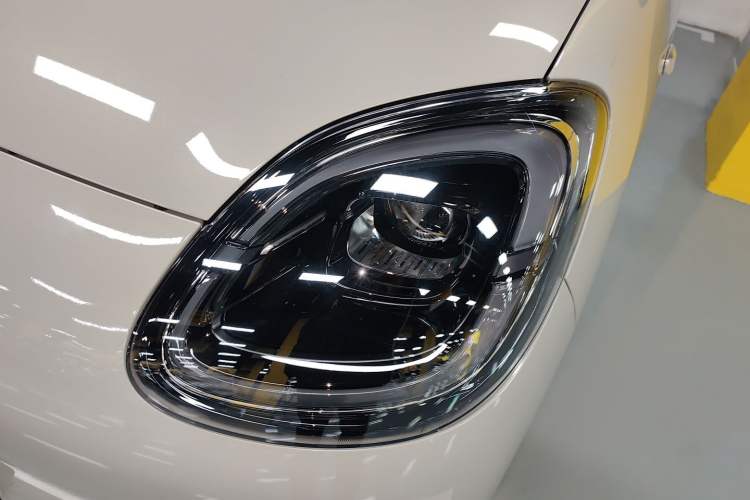 Used Wuling Hongguang MINIEV 2025 Four-Door Version Advanced Edition