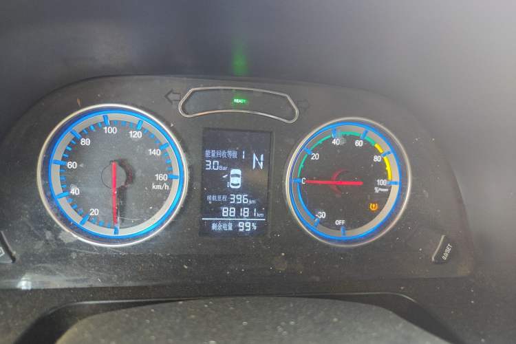 Used FORTHING Lingzhi M5 2022 Standard Version Base Model 7 Seats
