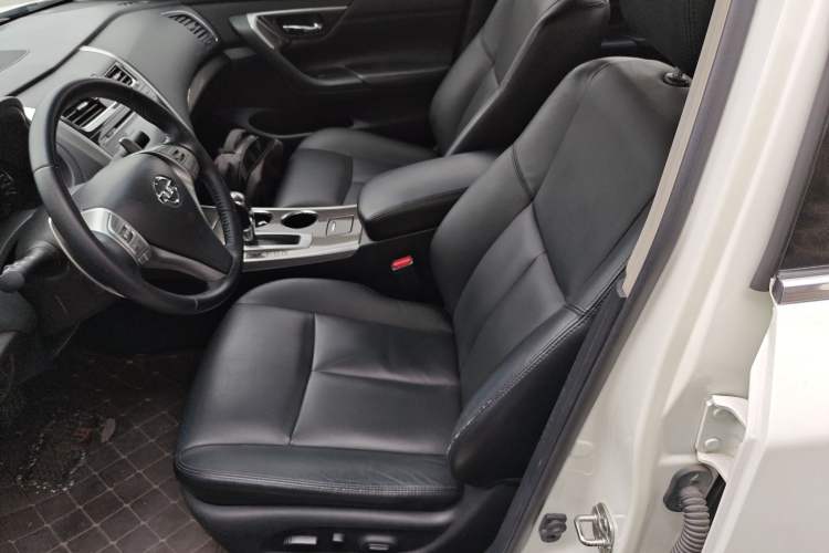 Used Nissan Teana 2015 2.5L XL Upper Champions League Tech Edition
