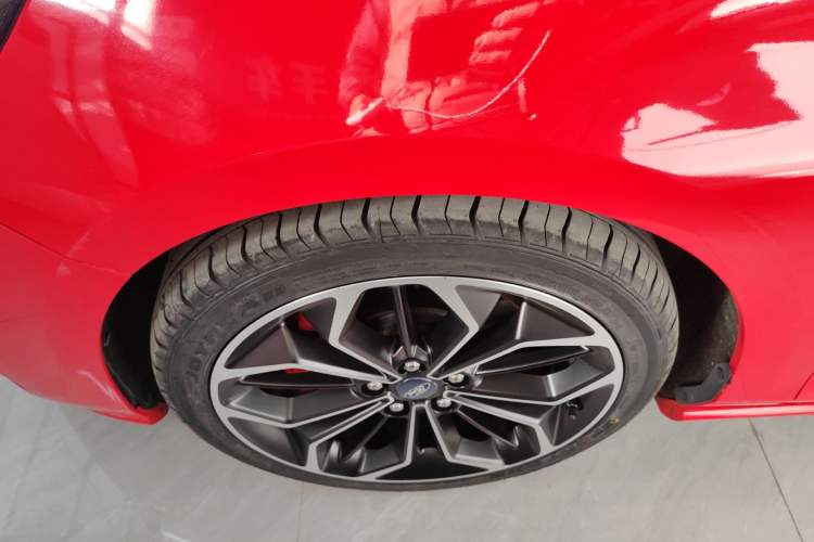 Used Ford Focus 2019 Sedan EcoBoost 180 Automatic ST Line