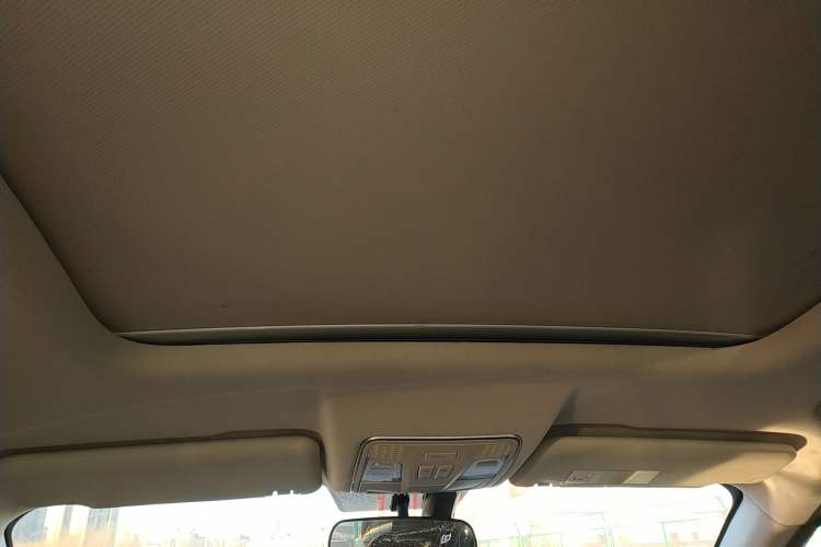 Used Sinotruk VGV U70 2020 1.5T Automatic Smart Enjoyment Elite Navigation Version 7 Seats
