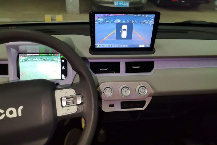 Used Chery QQ Ice Cream 2022 170km Sundae Phosphate Lithium-Ion