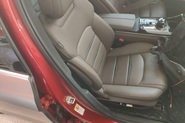 Used BYD Han 2020 EV Long-Range Luxury Model
