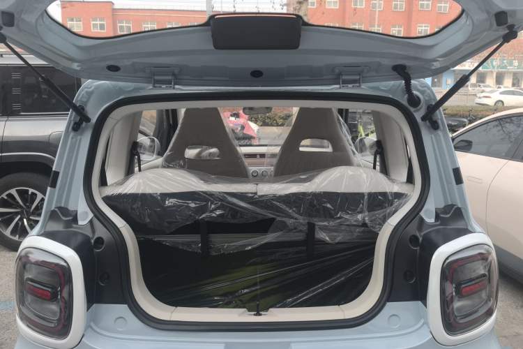 Used Bestune Pony 2026 222km Colorful Horse