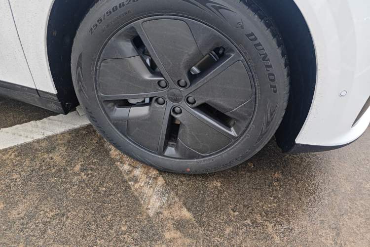 Used Li Auto Li Auto i6 2025 Model Two-Wheel-Drive Standard Type