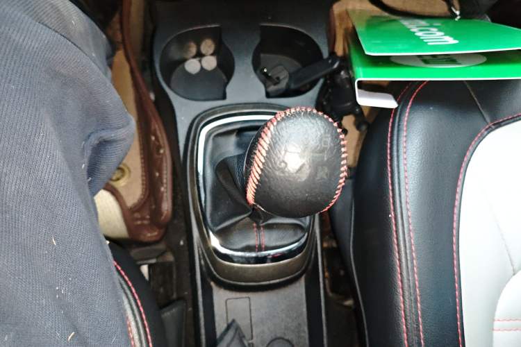 Used Great Wall M4 2014 1.5L manual Comfort trim level
