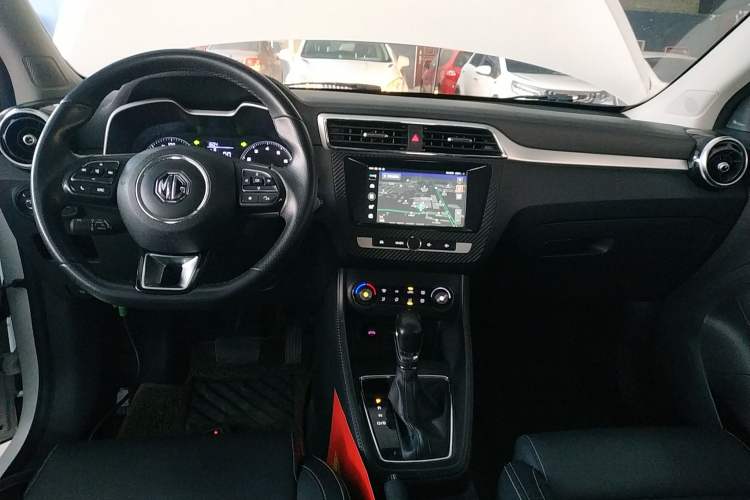 Used MG ZS 2017 1.5L Automatic Luxury Internet Edition